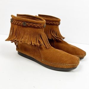 Minnetonka Women's High Top Back Zip Fringe Suede Boots Size 7.5